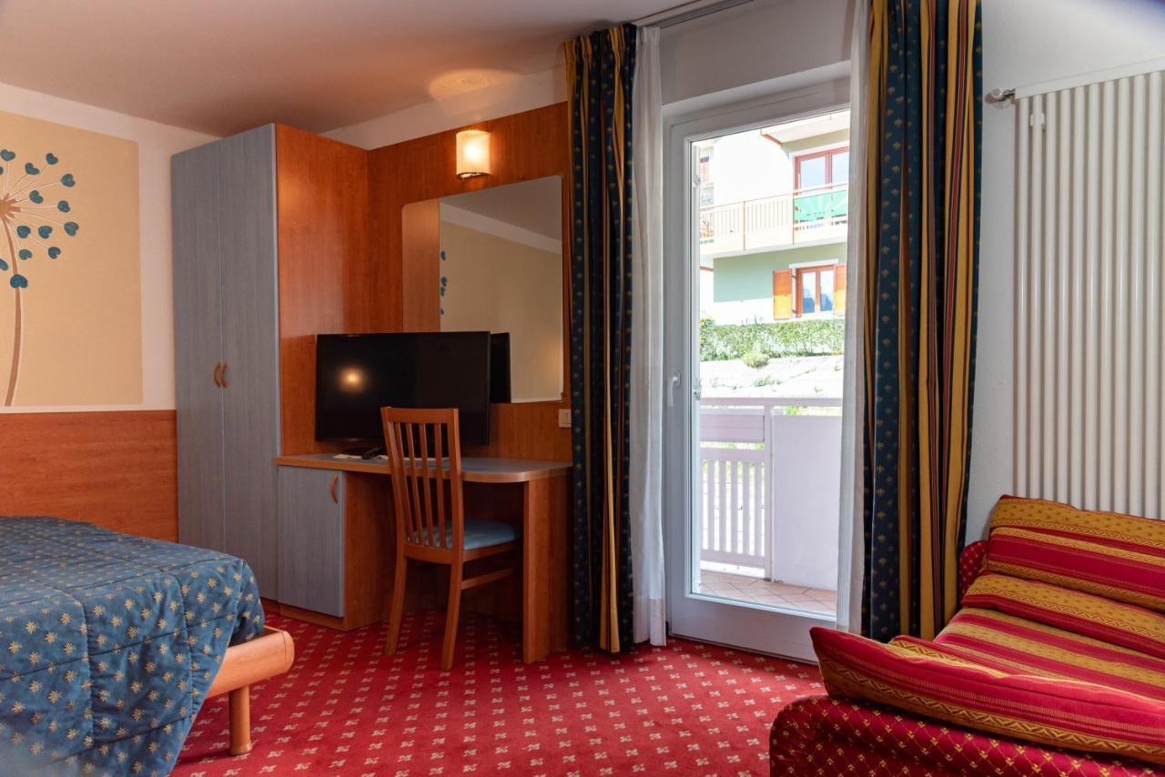 Hotel Londra Slow Living โมลเวโน ภายนอก รูปภาพ