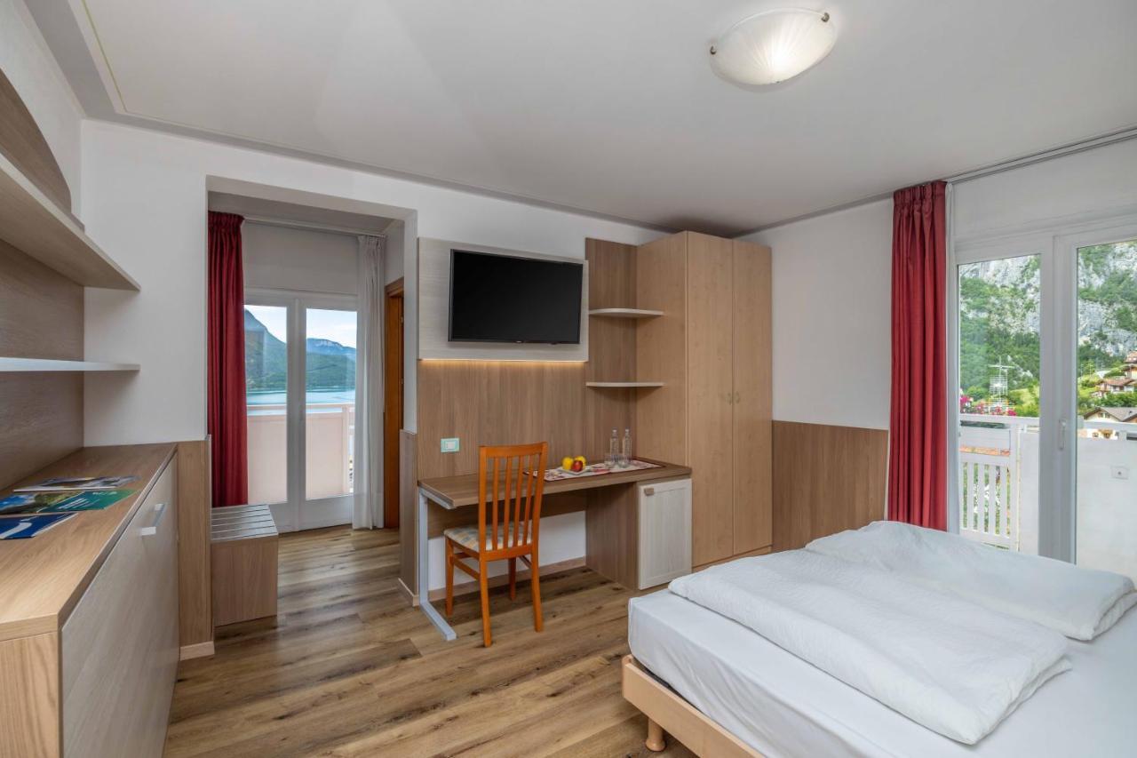 Hotel Londra Slow Living โมลเวโน ภายนอก รูปภาพ